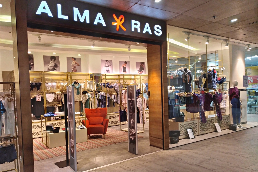 Store Image
