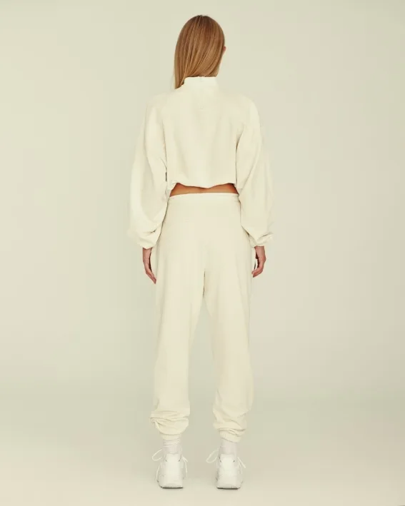 Trenerka_002_3 MateyaNeira X Alma-Ras